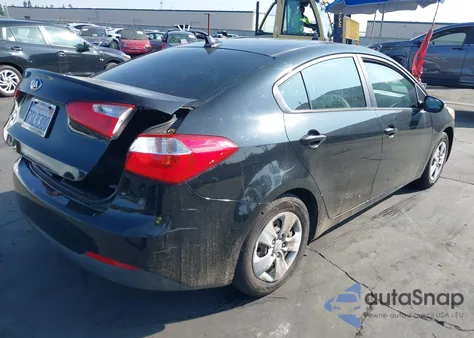 2016 Kia Forte Lx z USA, uszkodzony, nr VIN KNAFK4A69G5537796